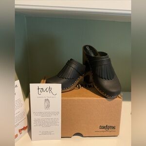 SANDGRENS Venice Fringed Wooden Clog Mules in Black Leather US 8 NWB